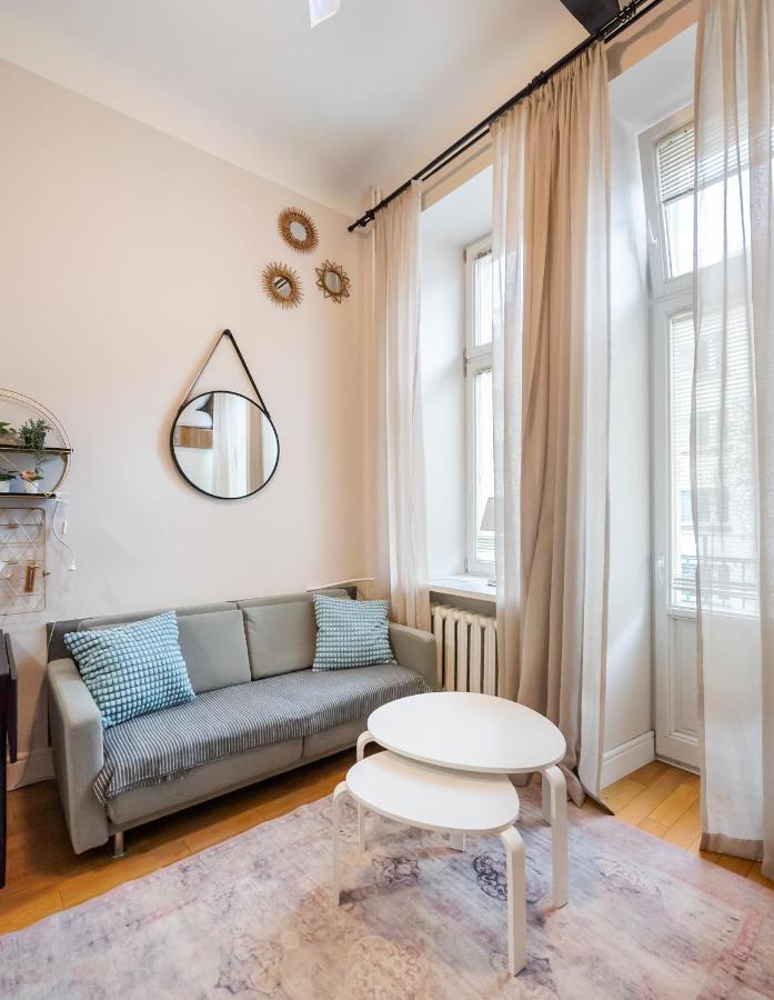 Hoza 62 Apartment Варшава Екстер'єр фото